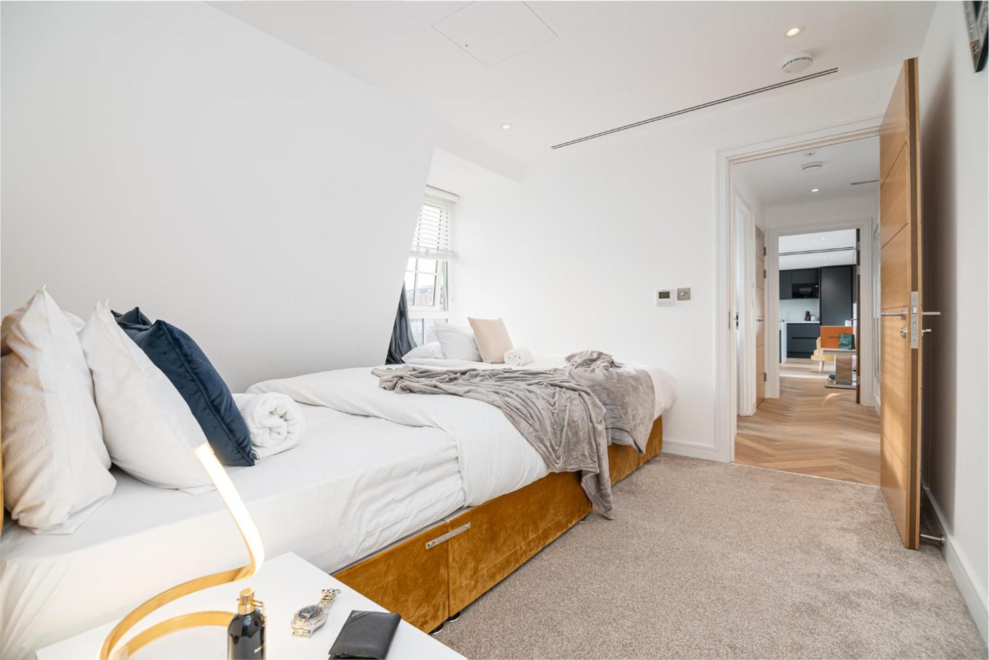 Stunning 1-Bedroom Penthouse In Marble Arch 72 Londra Esterno foto