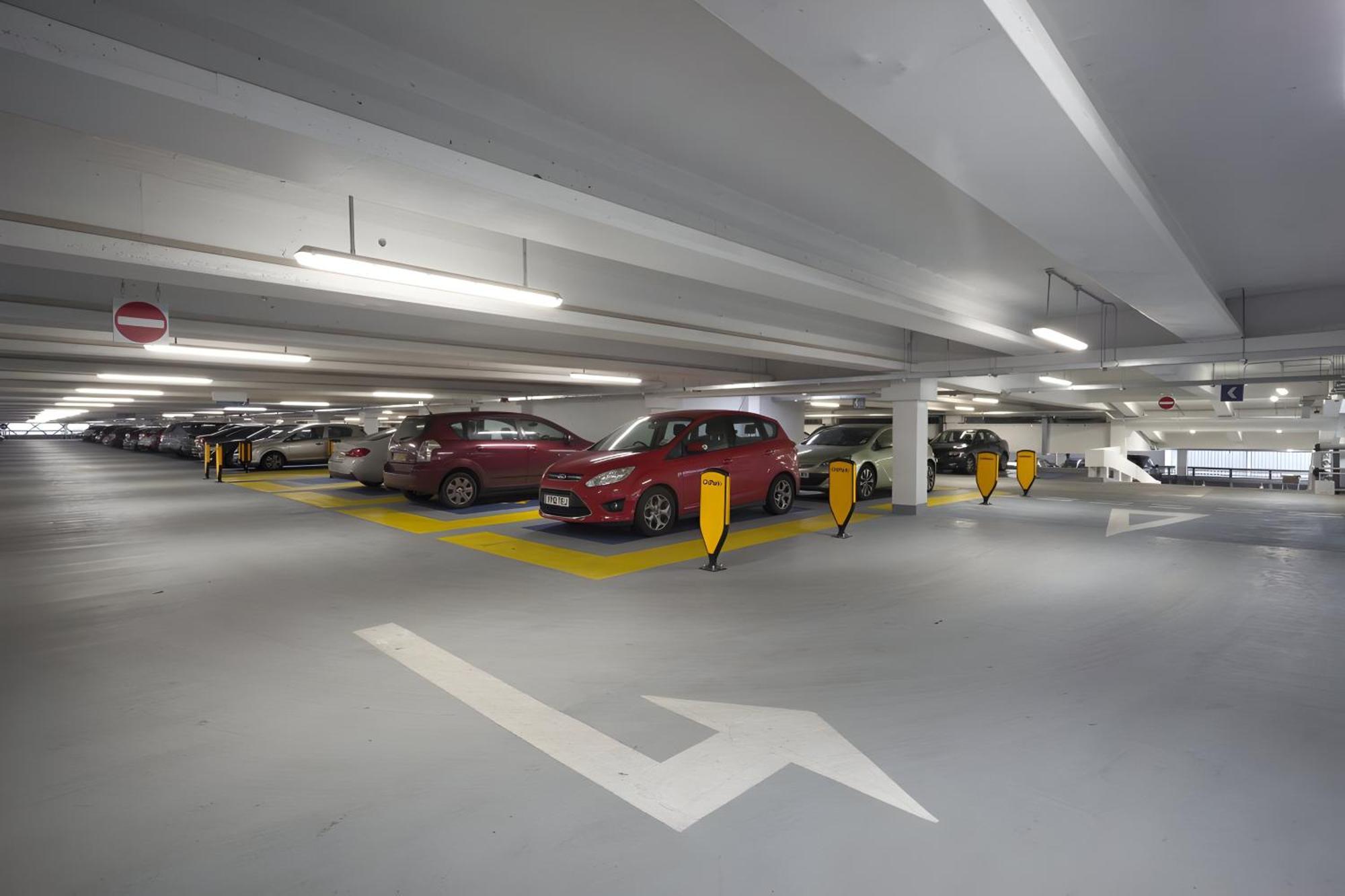 Stunning 1-Bedroom Penthouse In Marble Arch 72 Londra Esterno foto